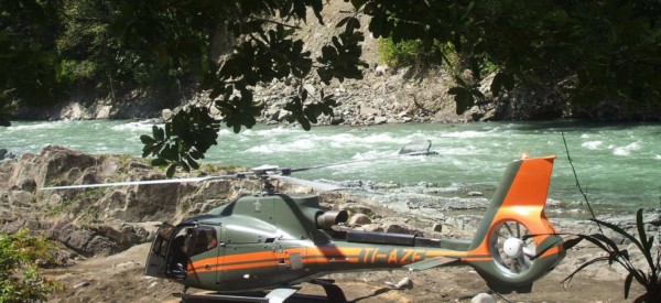 Hubschrauber Landeplatz - Pacuare Lodge Fluss- Costa Rica