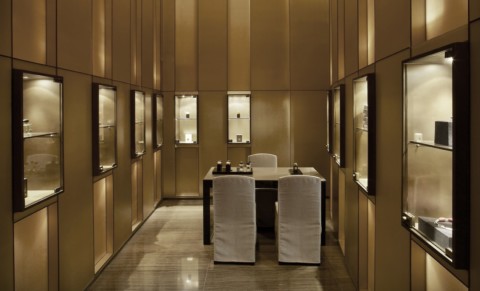 Armani Hotel Dubai - shop