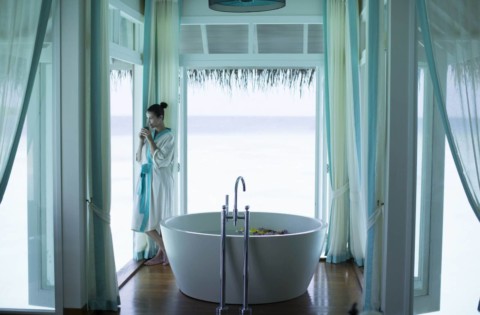 Anantara Kihavah Villas - badezimmer