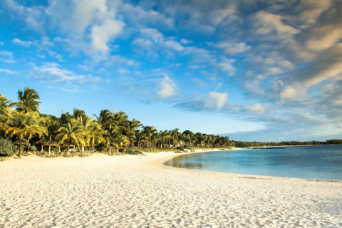 Lux* Belle-Mare - weißer strand