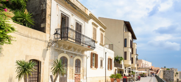 Sea promenade on Ortygia Island in Syracuse, Sicily, Italy