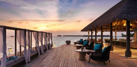 Vakkaru Maldives - Lagoon Bar