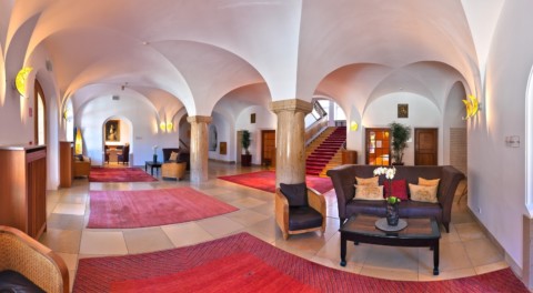 Schloss Elmau - lobby