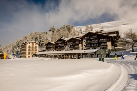 Das Riffelalp Resort - Außen Winter