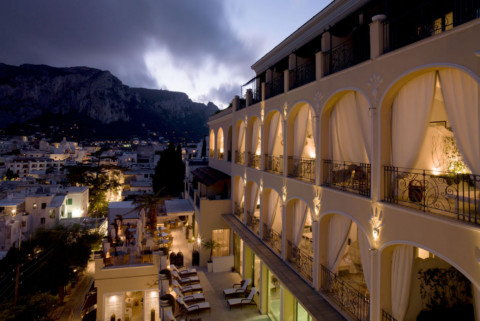 Capri Tiberio Palace - außen nacht
