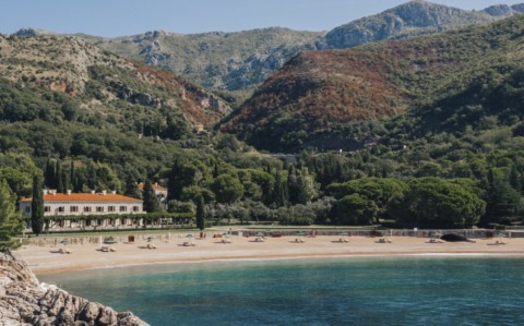 Aman Sveti Stefan - Strand