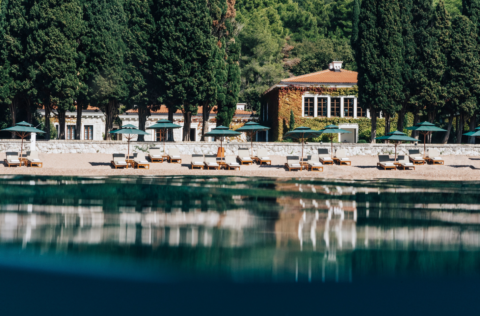 Aman Sveti Stefan - Strand