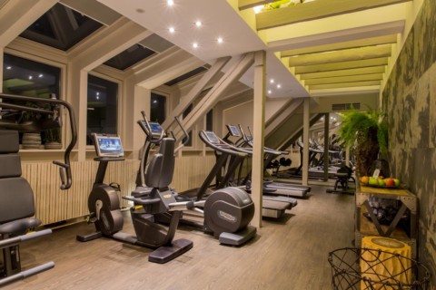 Excelsior Hotel Ernst - fitnessstudio