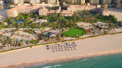 The Ritz-Carlton Dubai - strand