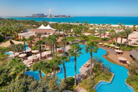 The Ritz-Carlton Dubai - pools